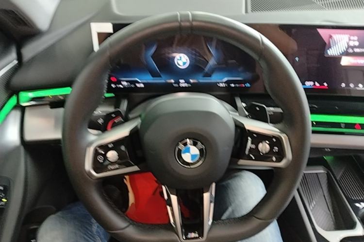Used BMW 5 Series 2024 530Li Leading Model M Sport Package Steering Wheel