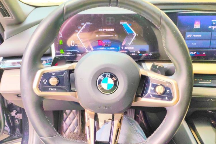 Used BMW 5 Series 2024 530Li Luxury Edition M Sport Package Steering Wheel