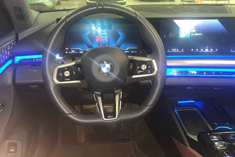 Used BMW 5 Series 2024 530Li Luxury Edition M Sport Package Steering Wheel