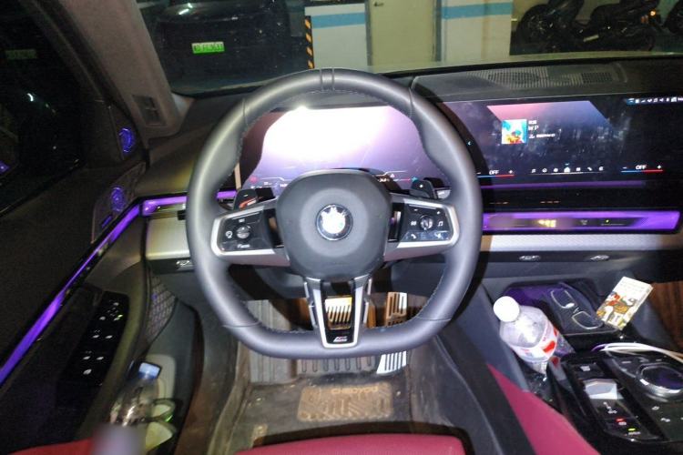 Used BMW 5 Series 2024 525i M Sport Package Steering Wheel