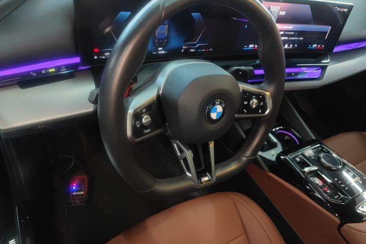 Used BMW 5 Series 2024 530Li Leading Model M Sport Package Steering Wheel