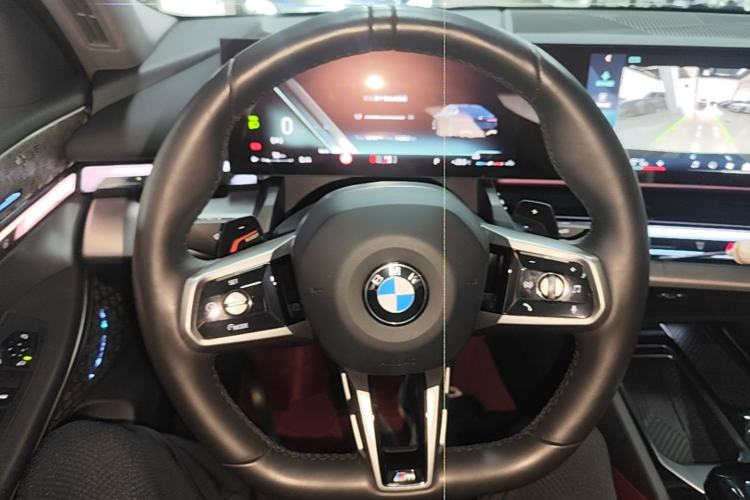 Used BMW 5 Series 2024 530Li Leading Model M Sport Package Steering Wheel
