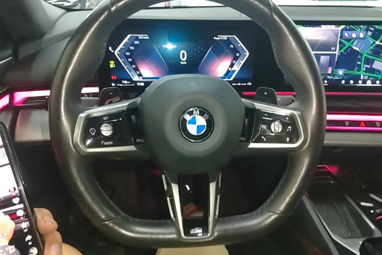 Used BMW 5 Series 2024 530Li Leading Model M Sport Package Steering Wheel