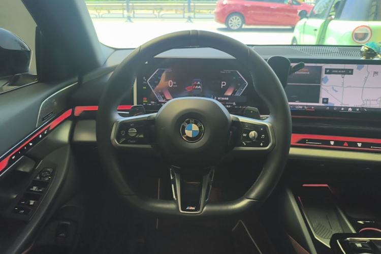 Used BMW 5 Series 2024 530Li Leading Model M Sport Package Steering Wheel