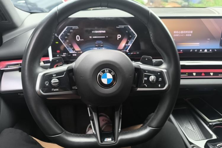 Used BMW 5 Series 2024 530Li Leading Model M Sport Package Steering Wheel
