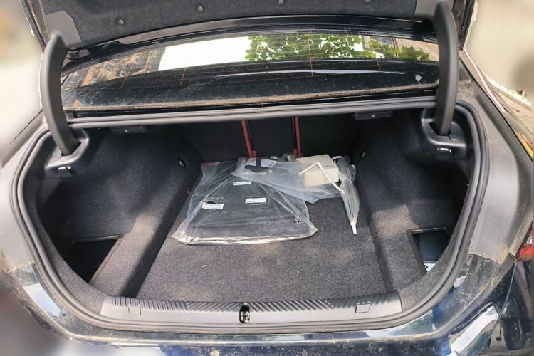 Used BMW 5 Series 2024 530i Leading Model M Sport Package Trunk