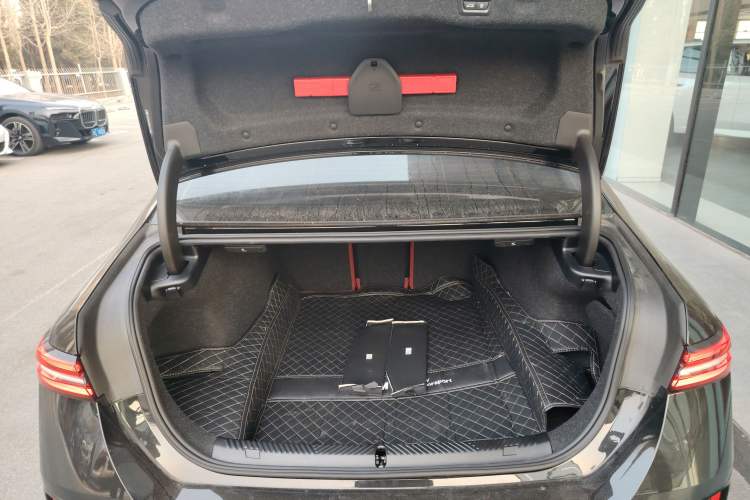 Used BMW 5 Series 2024 525i M Sport Package Trunk