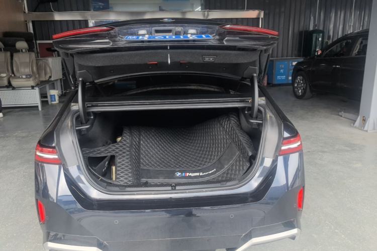 Used BMW 5 Series 2024 525Li M Sport Package Trunk