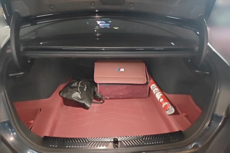 Used BMW 5 Series 2024 530Li Luxury Edition M Sport Package Trunk