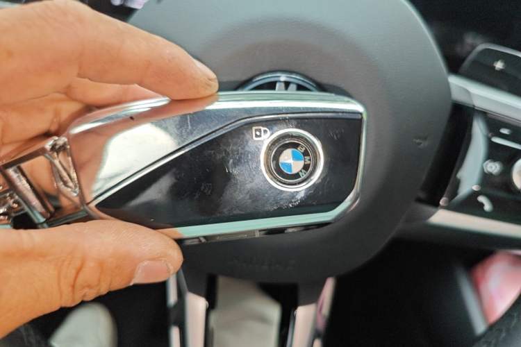 Used BMW 5 Series 2024 525Li M Sport Package Vehicle Key