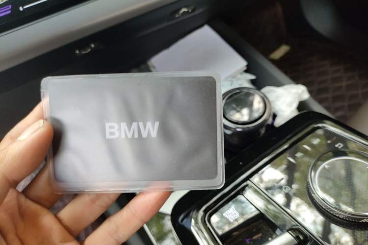 Used BMW 5 Series 2024 525Li M Sport Package Vehicle Key