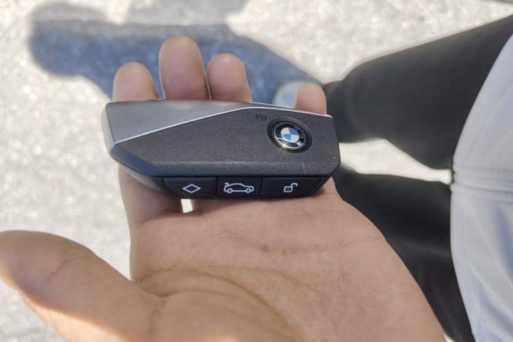 Used BMW 5 Series 2024 530Li xDrive M Sport Package Vehicle Key