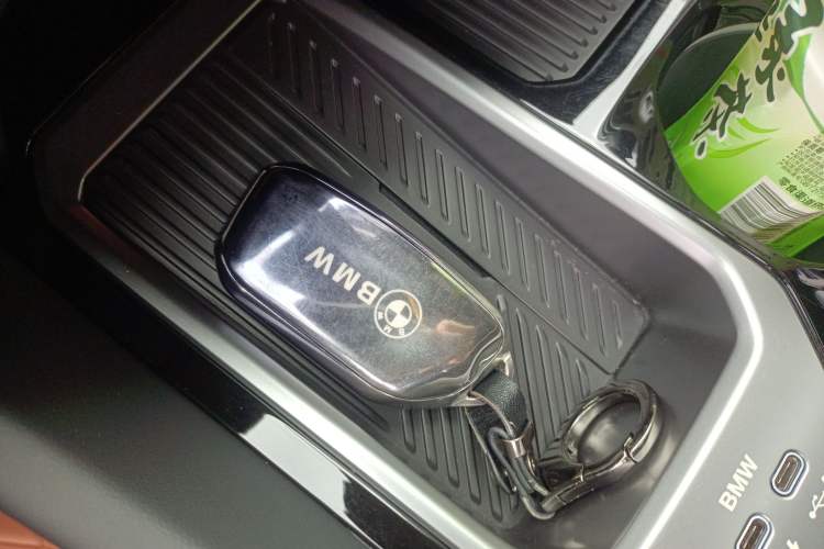 Used BMW 5 Series 2024 525Li M Sport Package Vehicle Key