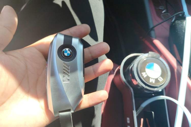 Used BMW 5 Series 2024 530Li Leading Model M Sport Package Vehicle Key