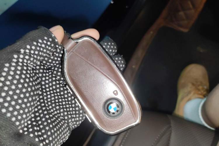 Used BMW 5 Series 2024 525Li M Sport Package Vehicle Key