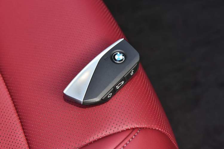 Used BMW 5 Series 2024 530Li Luxury Package Premium Edition Vehicle Key