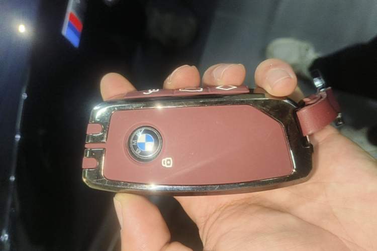 Used BMW 5 Series 2024 525Li M Sport Package Vehicle Key