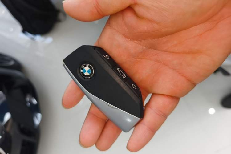 Used BMW 5 Series 2024 525i M Sport Package Vehicle Key