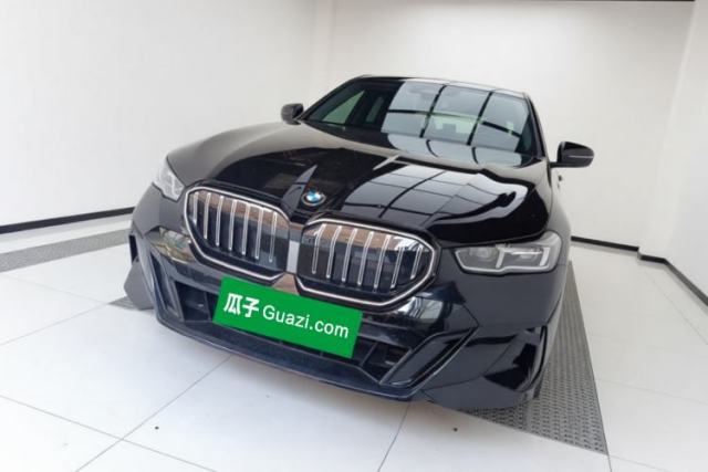 Used BMW 5 Series 2024 530Li Leading Model M Sport Package