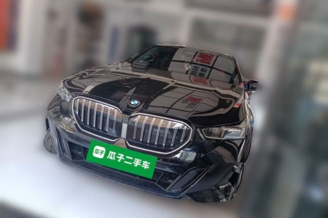 Used BMW 5 Series 2024 530Li Leading Model M Sport Package