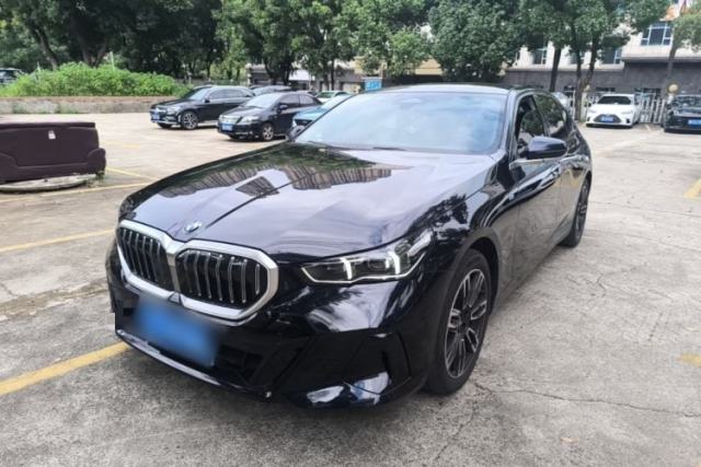 Used BMW 5 Series 2024 530Li Leading Model M Sport Package