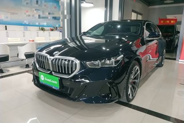Used BMW 5 Series 2024 530Li Leading Model M Sport Package