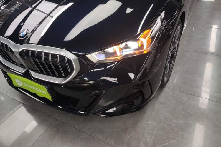 Used BMW 5 Series 2024 530Li Luxury Edition M Sport Package Left Front Headlight