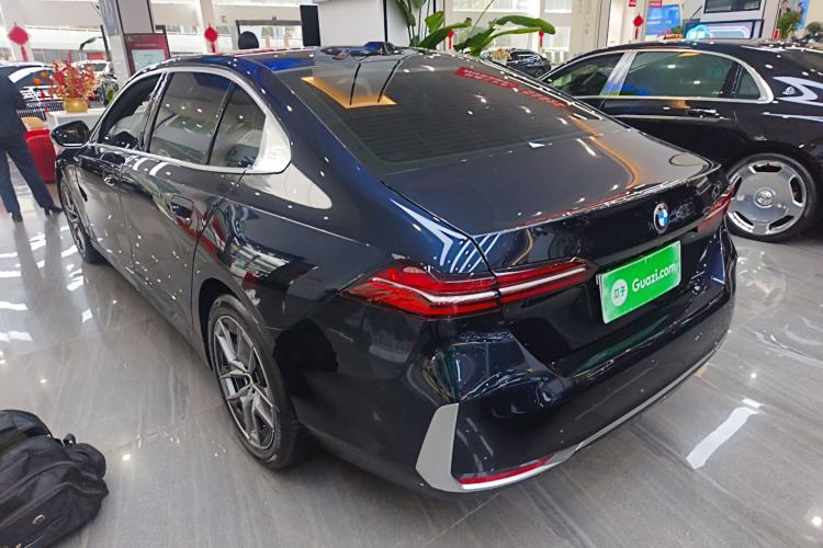 Used BMW 5 Series 2024 530Li Leading Luxury Package Rear Left 45 Deg