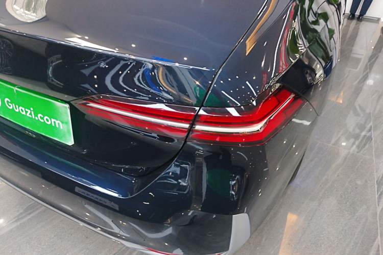 Used BMW 5 Series 2024 530Li Leading Luxury Package Right Rear Taillight