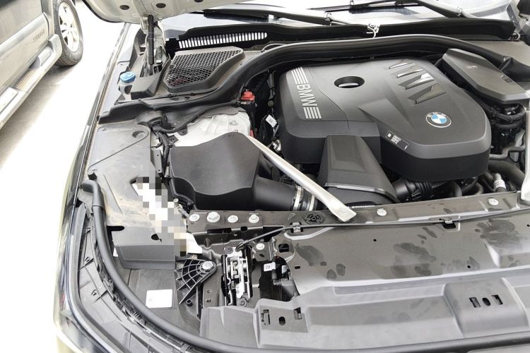 Used BMW 5 Series 2024 530i Luxury Edition M Sport Package Engine Bay Right