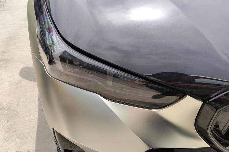 Used BMW 5 Series 2024 530i Luxury Edition M Sport Package Right Front Headlight