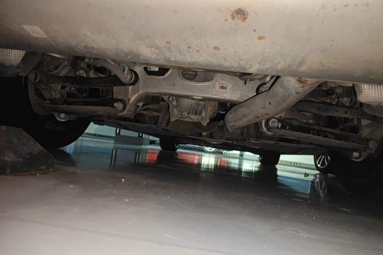 Used BMW 5 Series 2024 530Li Luxury Package Premium Edition Chassis Rear