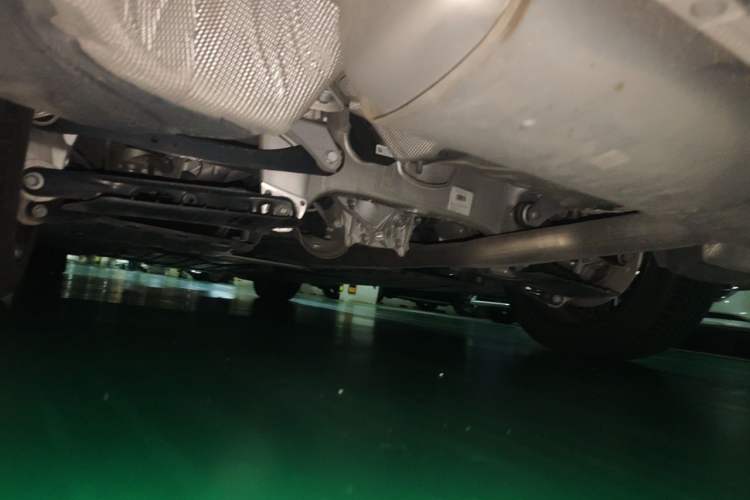 Used BMW 5 Series 2024 530Li Leading Model M Sport Package Chassis Rear Left