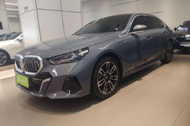 Used BMW 5 Series 2024 530Li Leading Model M Sport Package