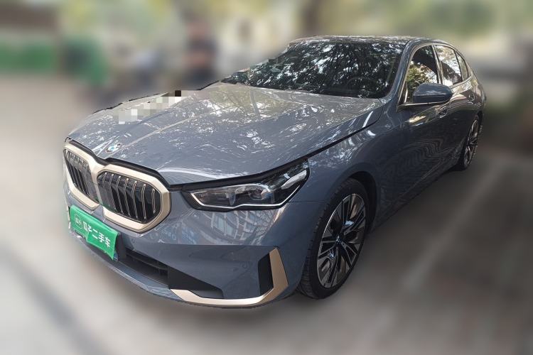 BMW 5 Series 2024 530Li Luxury Package Premium Edition