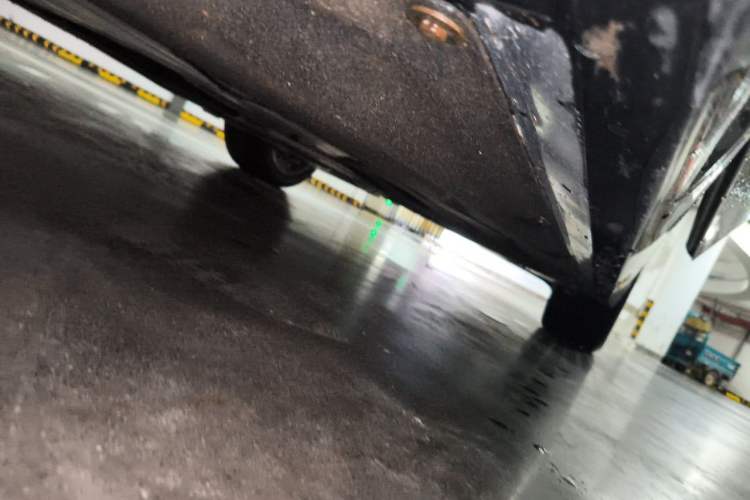 Used BMW 5 Series 2024 525i M Sport Package Chassis Front Left