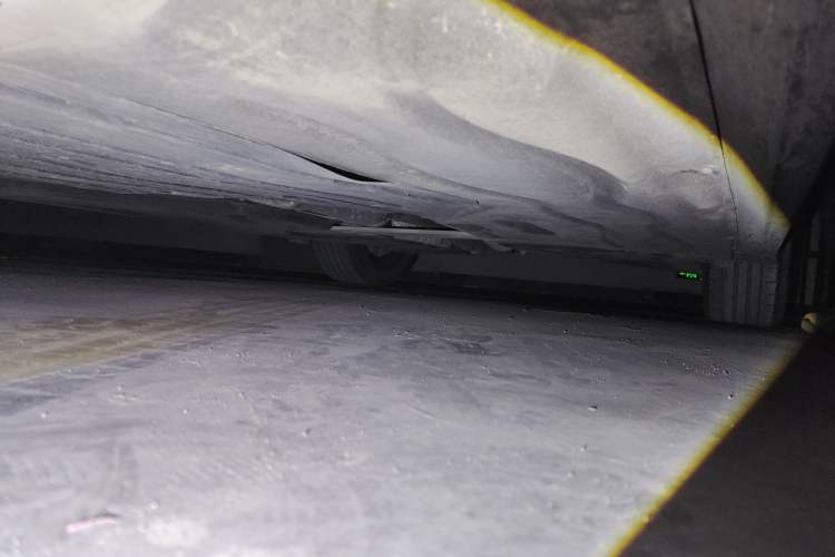 Used BMW 5 Series 2024 525i M Sport Package Chassis Front Left
