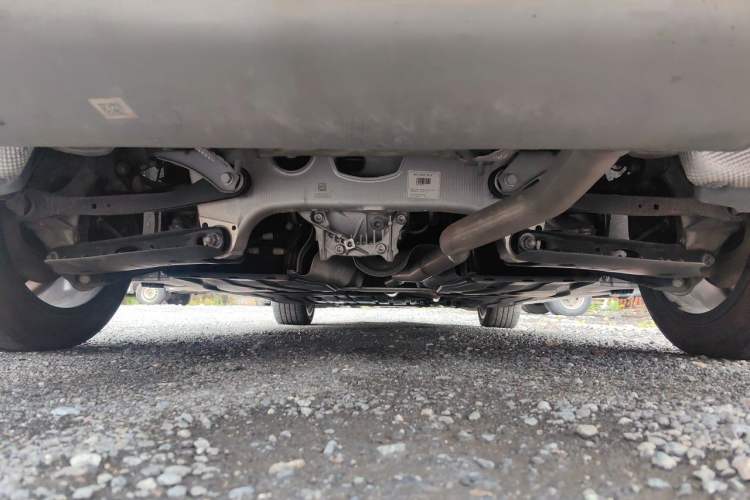 Used BMW 5 Series 2024 525Li M Sport Package Chassis Rear