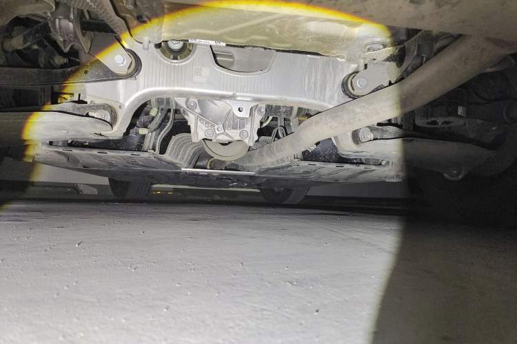 Used BMW 5 Series 2024 525i M Sport Package Chassis Rear