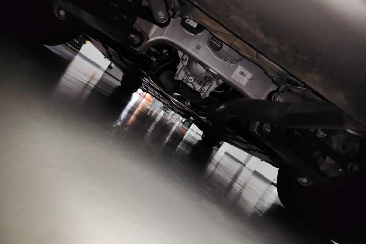 Used BMW 5 Series 2024 530Li Luxury Edition M Sport Package Chassis Rear