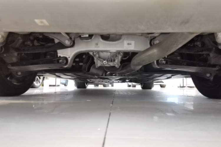 Used BMW 5 Series 2024 530Li Luxury Package Premium Edition Chassis Rear