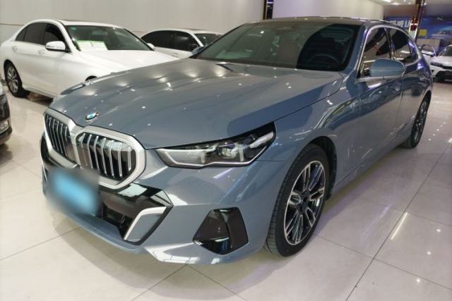 Used BMW 5 Series 2024 530Li Leading Model M Sport Package