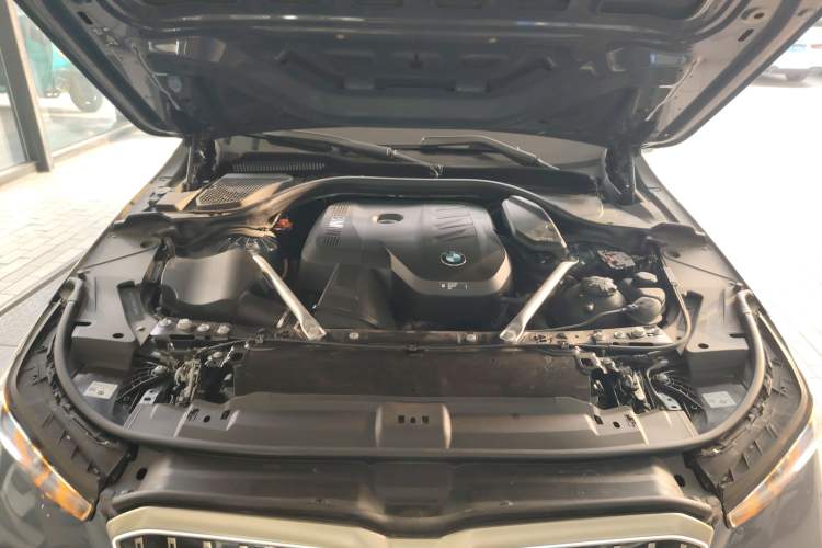 Used BMW 5 Series 2024 530Li Leading Model M Sport Package Engine Bay