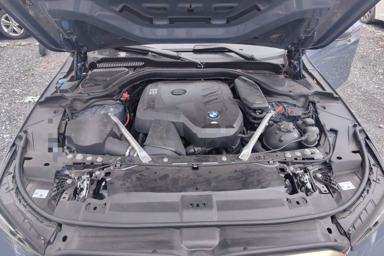 Used BMW 5 Series 2024 525Li M Sport Package Engine Bay
