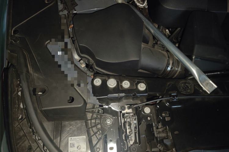 Used BMW 5 Series 2024 530Li Leading Model M Sport Package Engine Bay Right