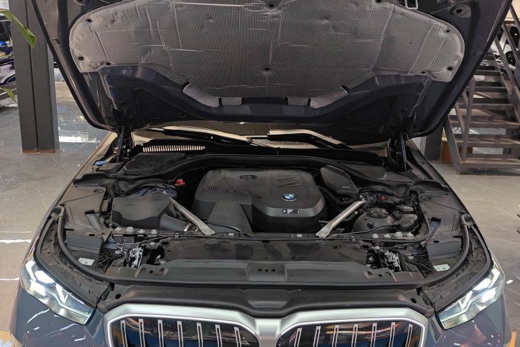 Used BMW 5 Series 2024 530Li Leading Luxury Package Engine Bay