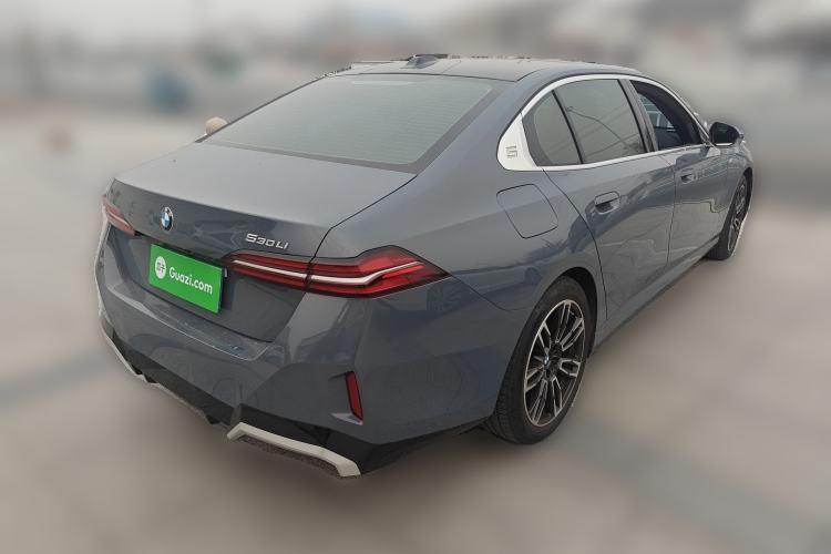 Used BMW 5 Series 2024 530Li Leading Model M Sport Package Exterior 5