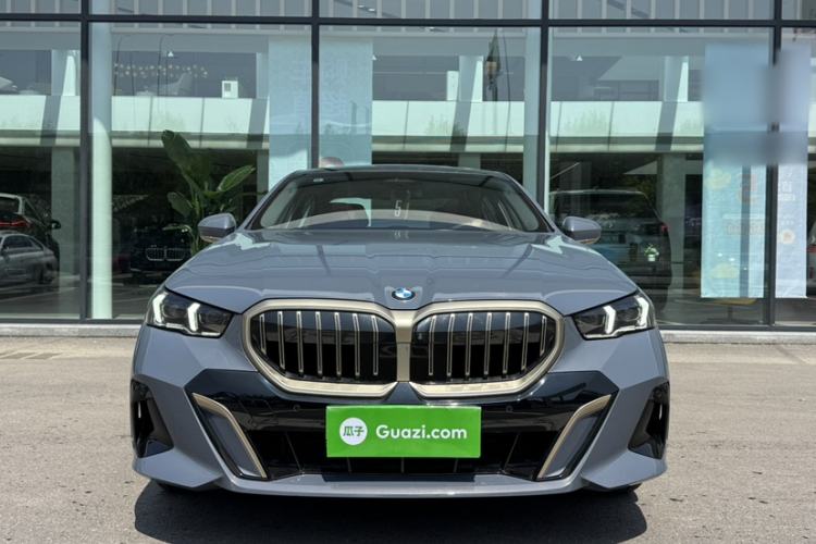 Used BMW 5 Series 2024 530Li Leading Model M Sport Package Exterior 5