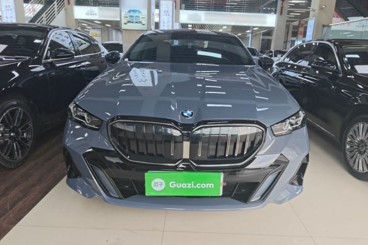 Used BMW 5 Series 2024 525Li M Sport Package Front