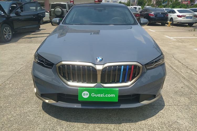 Used BMW 5 Series 2024 530Li Luxury Package Premium Edition Front